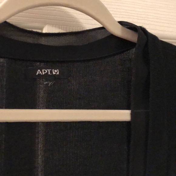 Lightweight Cardigan - Picture 2 of 3